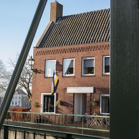 Yep! Slapen Bij De Sluis Acomodação com café da manhã Blokzijl Exterior foto