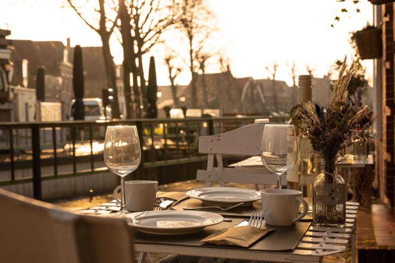 Yep! Slapen Bij De Sluis Acomodação com café da manhã Blokzijl Exterior foto