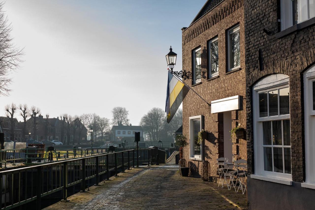 Yep! Slapen Bij De Sluis Acomodação com café da manhã Blokzijl Exterior foto