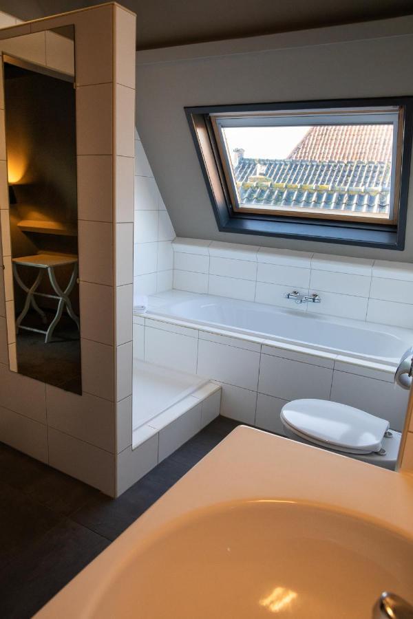 Yep! Slapen Bij De Sluis Acomodação com café da manhã Blokzijl Exterior foto
