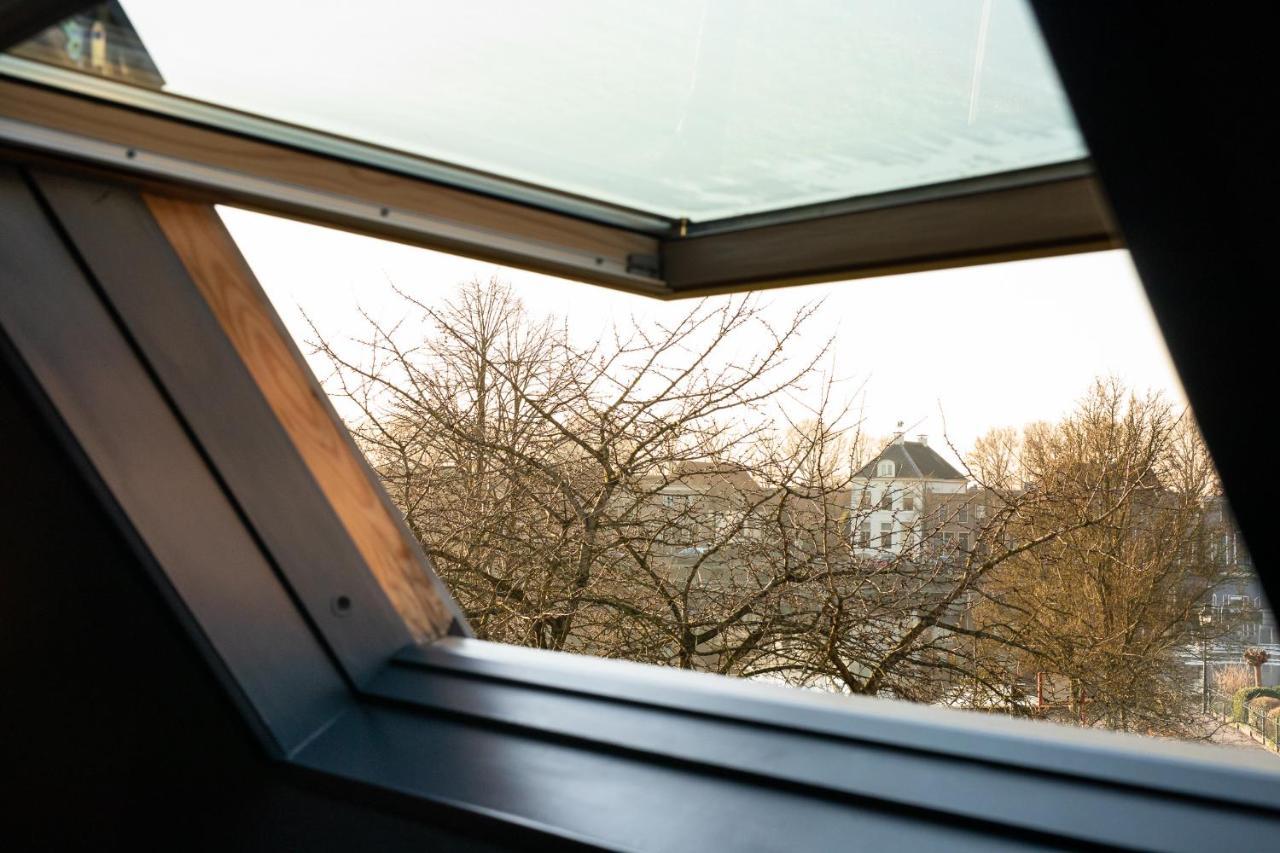 Yep! Slapen Bij De Sluis Acomodação com café da manhã Blokzijl Exterior foto